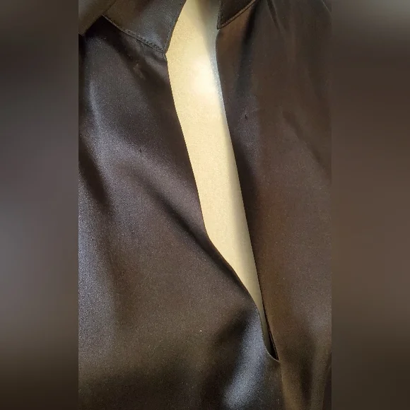 Victorian Blouse from Ichabod Sleepy Hallow Collection - Picture 5 of 10